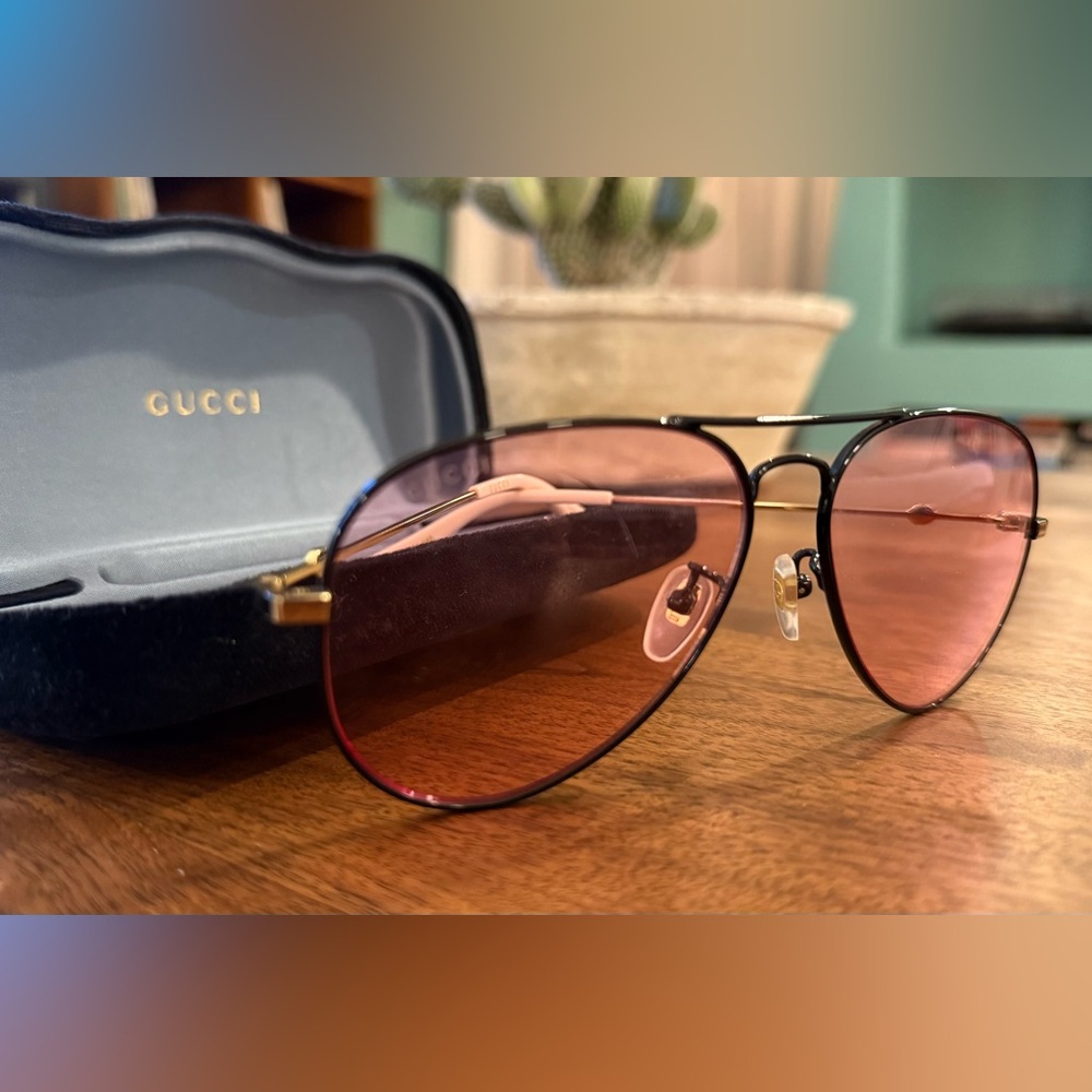 Gucci Aviator Sunglasses with Pink Lenses - Picture 2 of 8